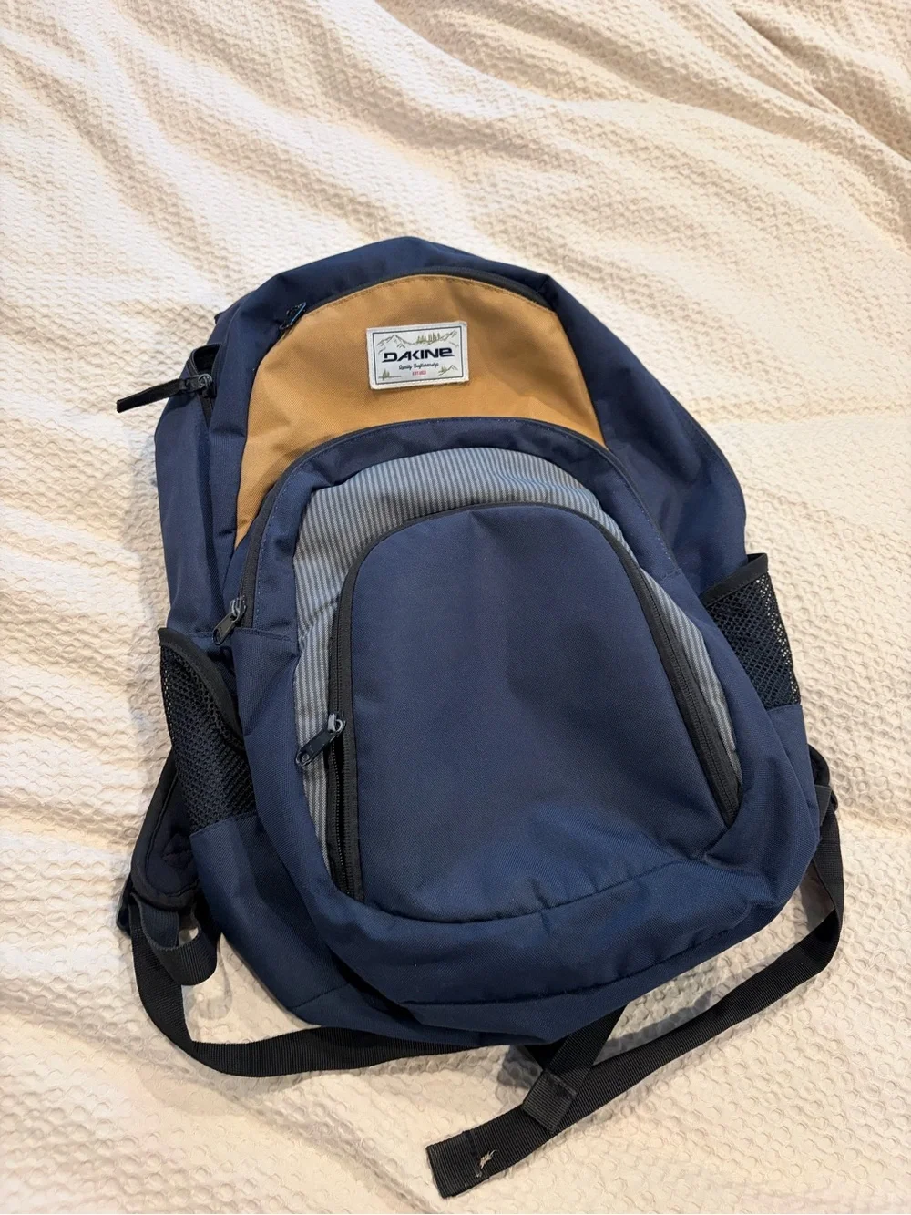 Dakine Campus 33L Backpack